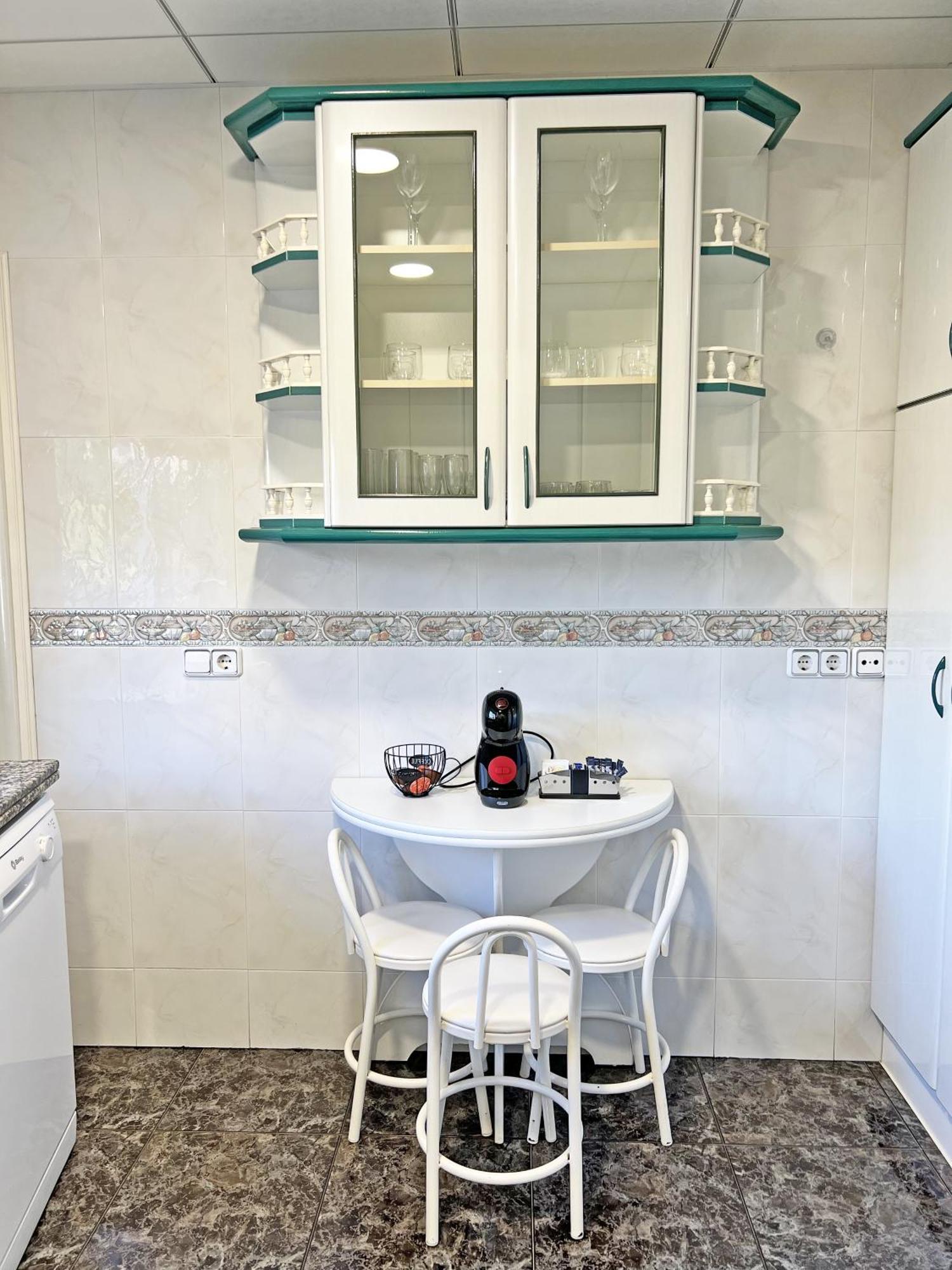 A 100M De La Playa. 2 Hab. A/C Apartment Alicante Exterior photo