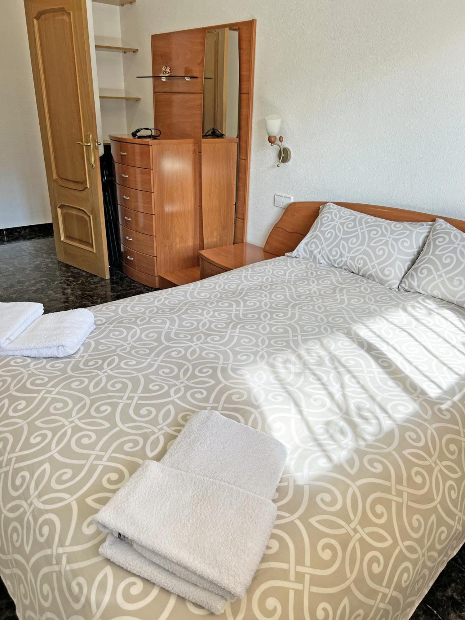 A 100M De La Playa. 2 Hab. A/C Apartment Alicante Exterior photo