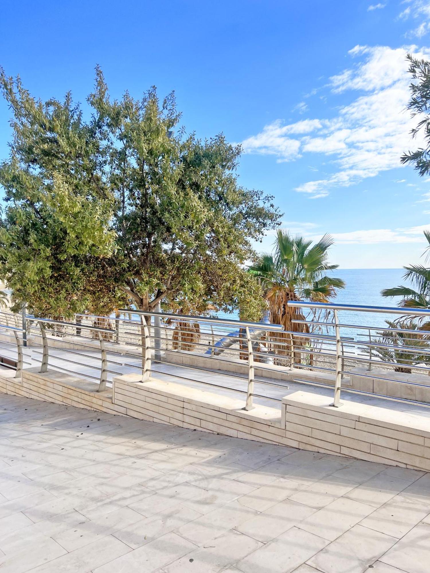 A 100M De La Playa. 2 Hab. A/C Apartment Alicante Exterior photo